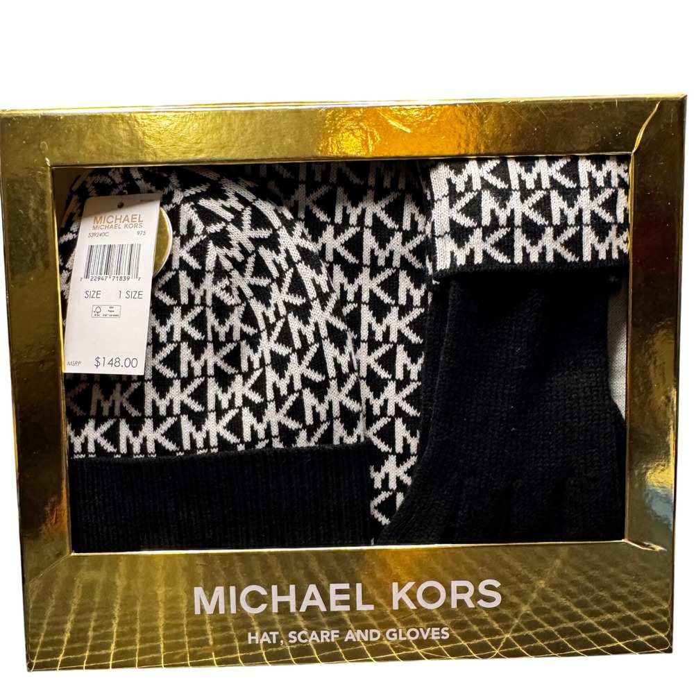 New NIB Michael Kors Hat Scarf‎ and Gloves Set Black White MK Logo Acrylic Gift